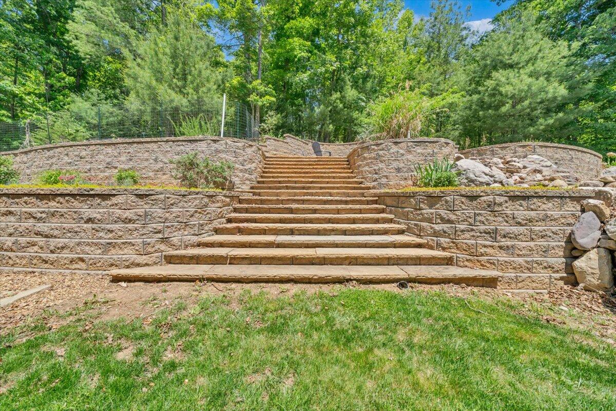 6675 Back Creek Road Boones Mill, VA 24065 - Photo 72 of 104 072-MIB06573