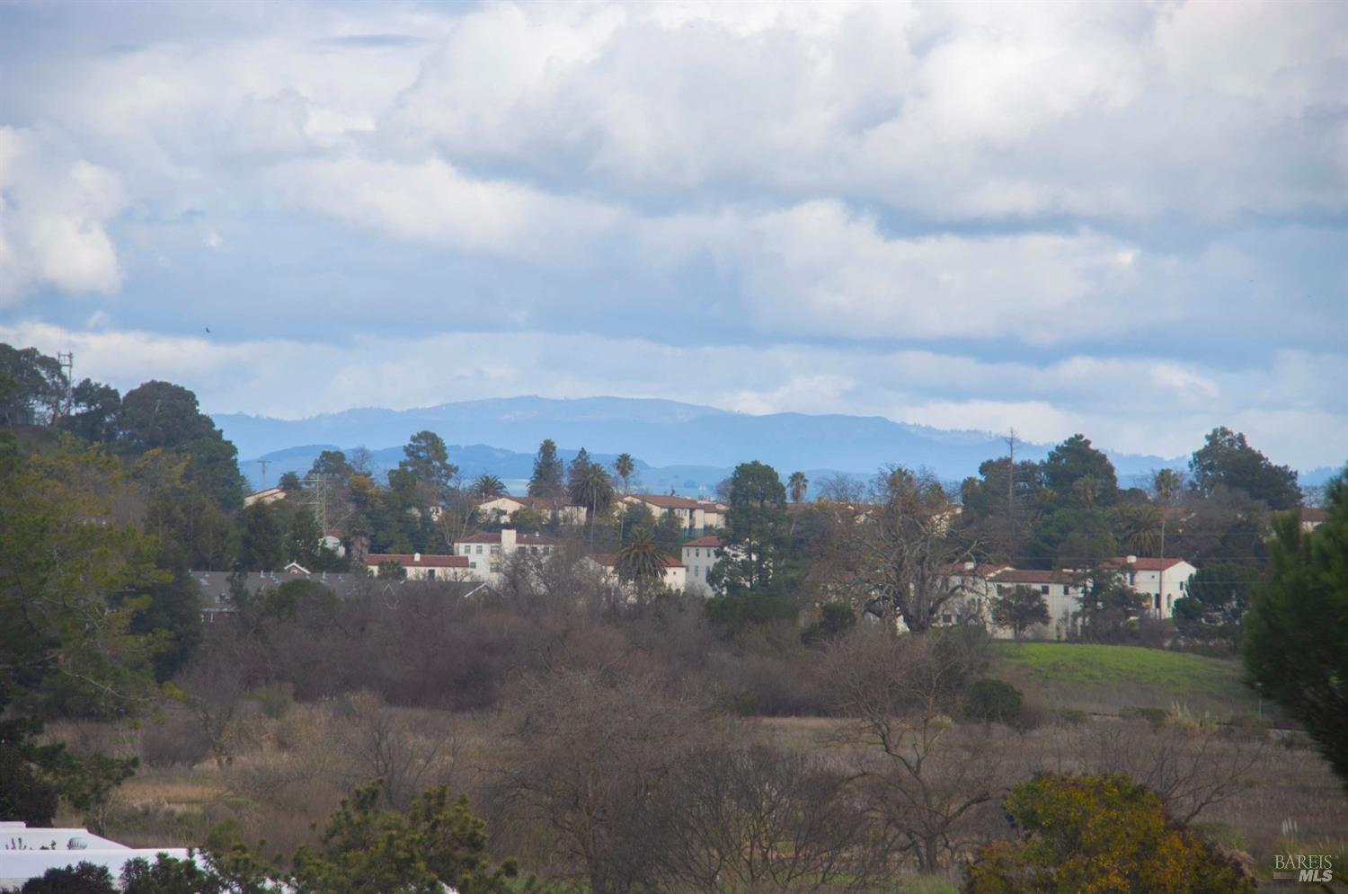 10 Fallen Leaf Way Novato, CA 94949 - Photo 27 of 30