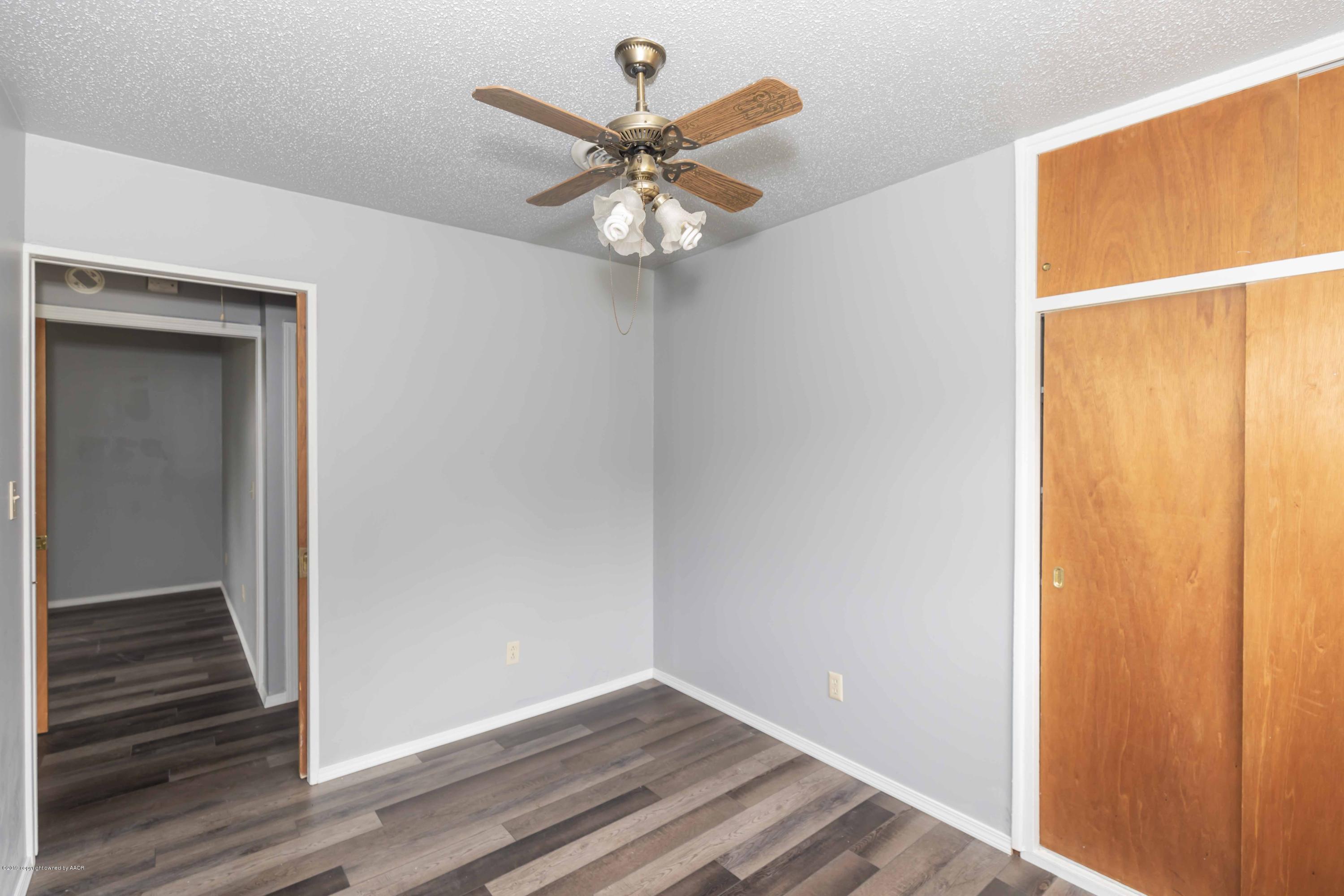 4407 South Fannin Street Amarillo, TX 79110 - Photo 24 of 30 BEDROOM 3 VIEW 4