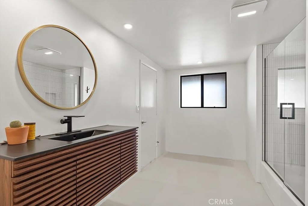 53744 Ridge Road Yucca Valley, CA 92284 - Photo 7 of 17