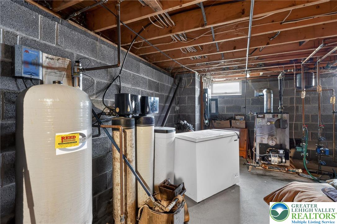 650 Chapman Lake Road Scott Township, PA 18433 - Photo 42 of 52 a utility room with dryer and washer