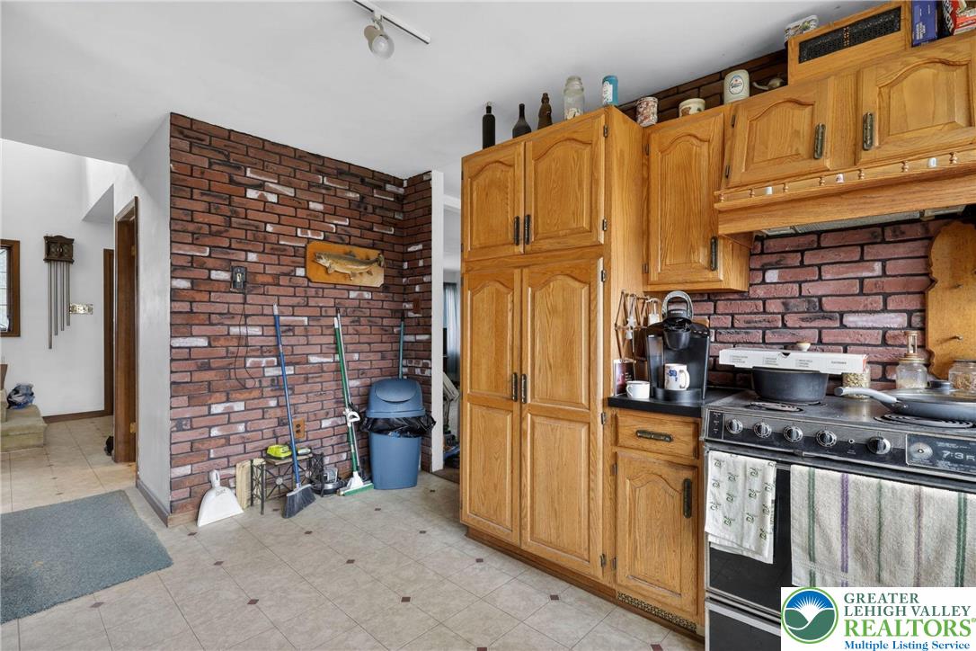 650 Chapman Lake Road Scott Township, PA 18433 - Photo 9 of 52 a view of a kitchen with appliances