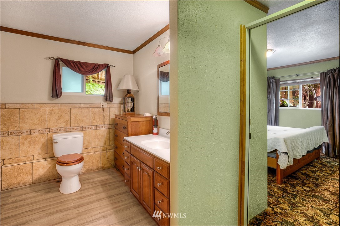 19205 Southeast 161st Street Renton, WA 98058 - Photo 16 of 34 Gallery Image 16