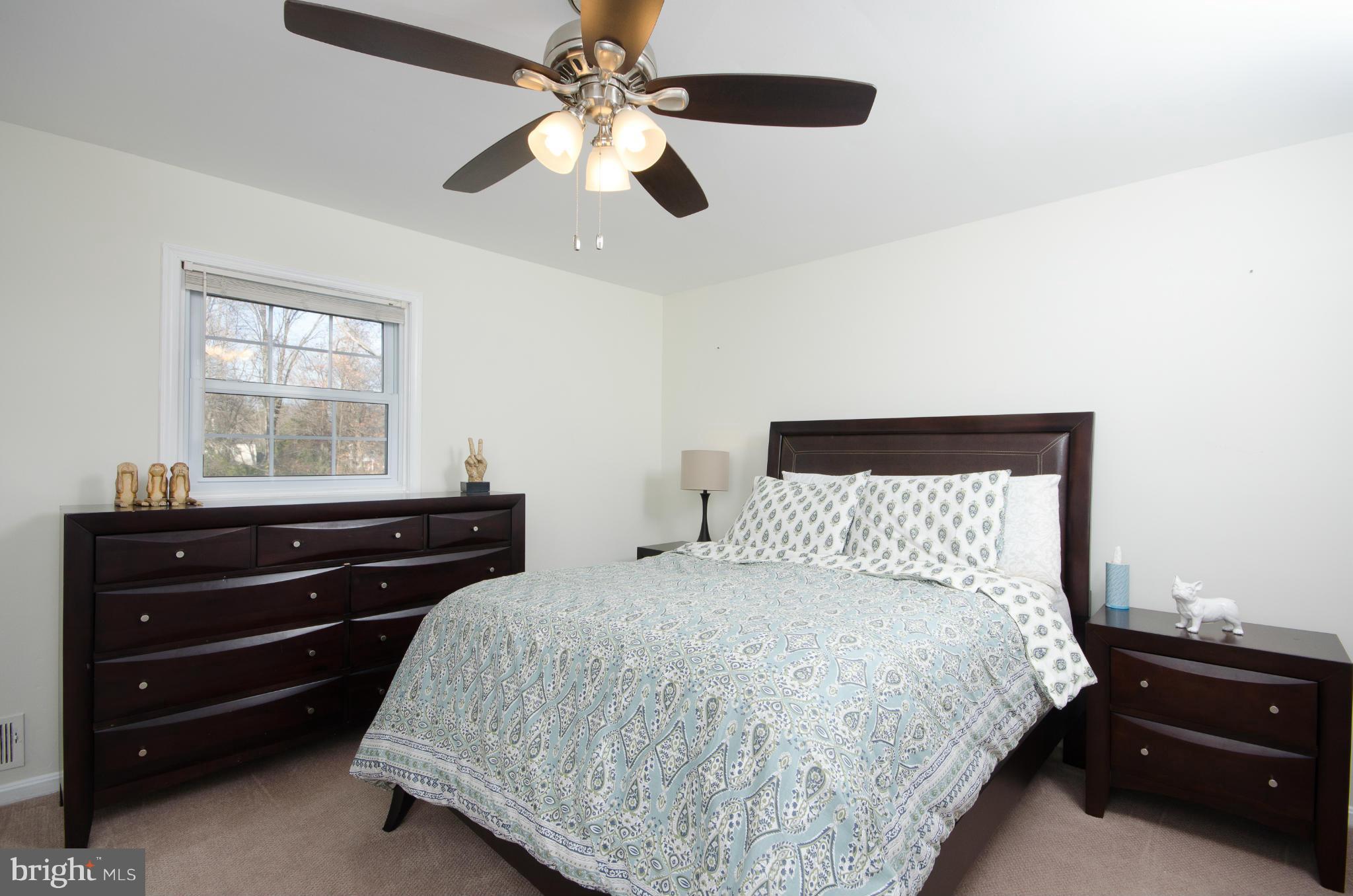 8931 Fort Hunt Road Alexandria, VA 22308 - Photo 15 of 30 Bedroom