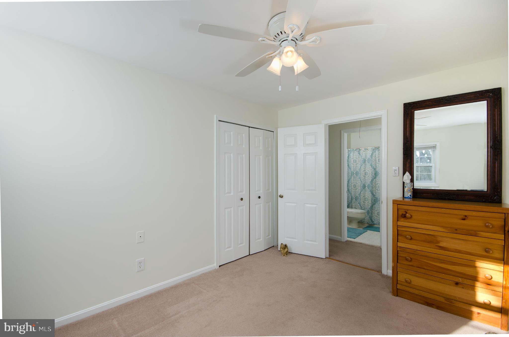 8931 Fort Hunt Road Alexandria, VA 22308 - Photo 16 of 30 Bedroom