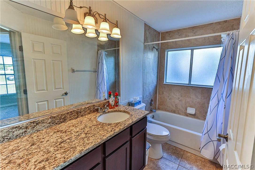 1173 South Fieldview Loop Lecanto, FL 34461 - Photo 18 of 29 COMMON BATHROOM