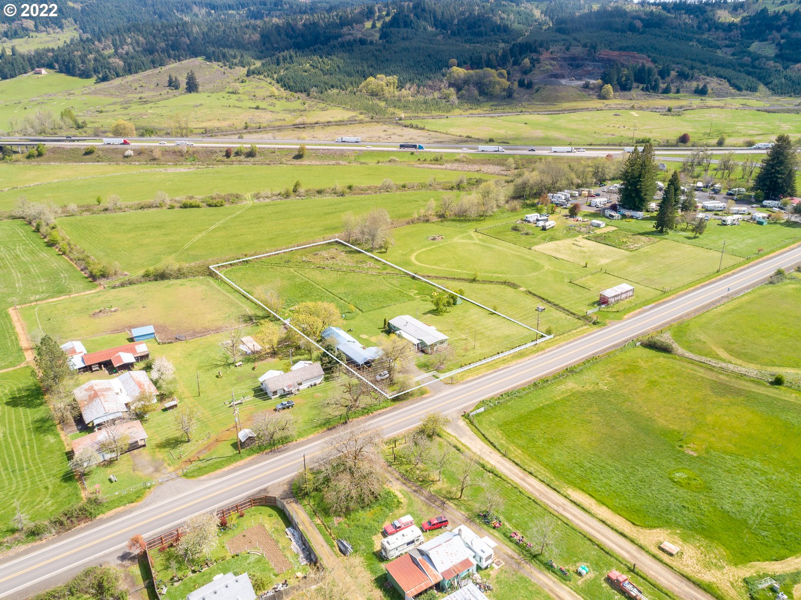 405 Eagle Valley Road Oakland, OR 97462 - Photo 1 of 32 Gallery Image 1