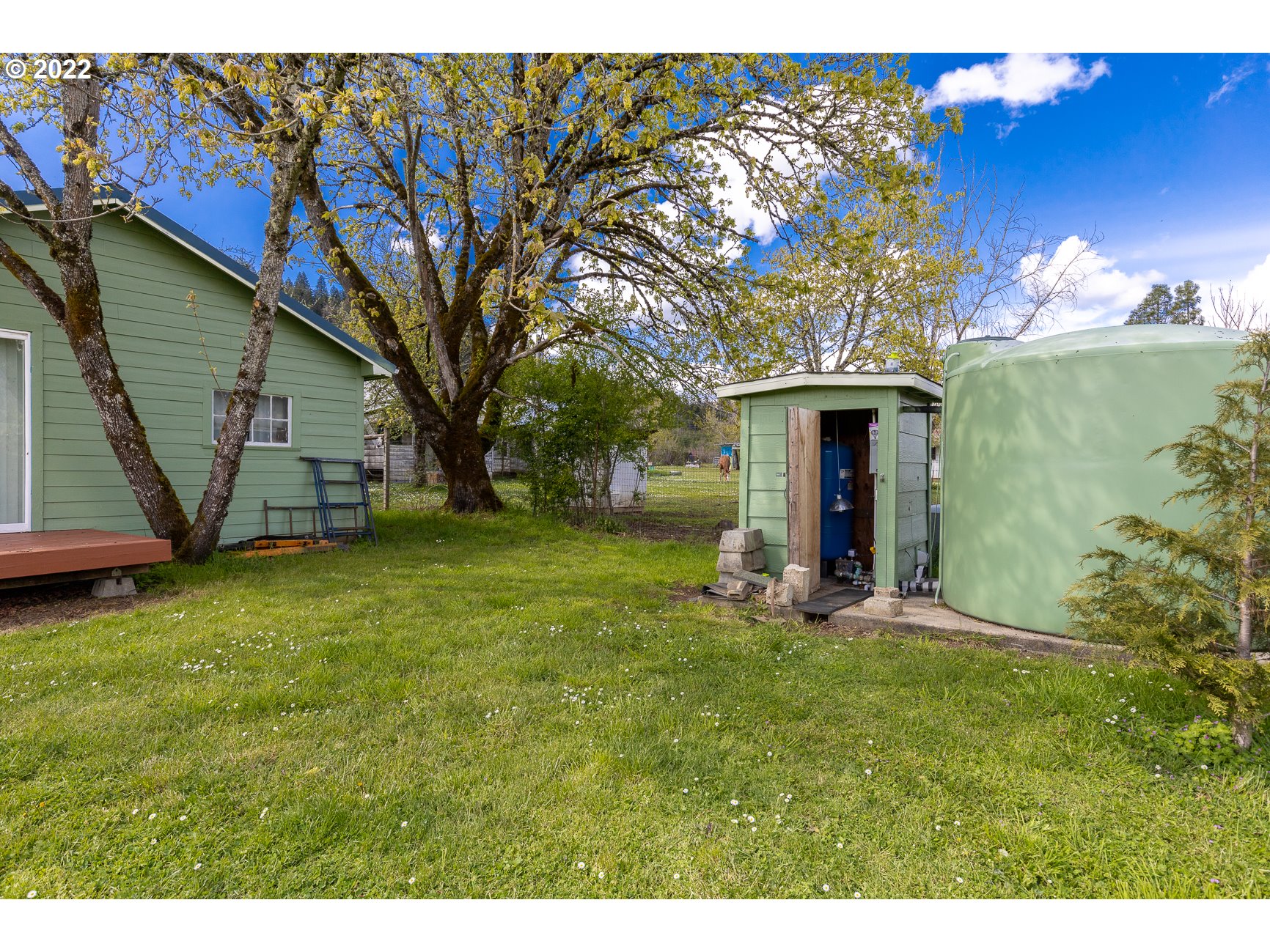 405 Eagle Valley Road Oakland, OR 97462 - Photo 24 of 32 Gallery Image 24