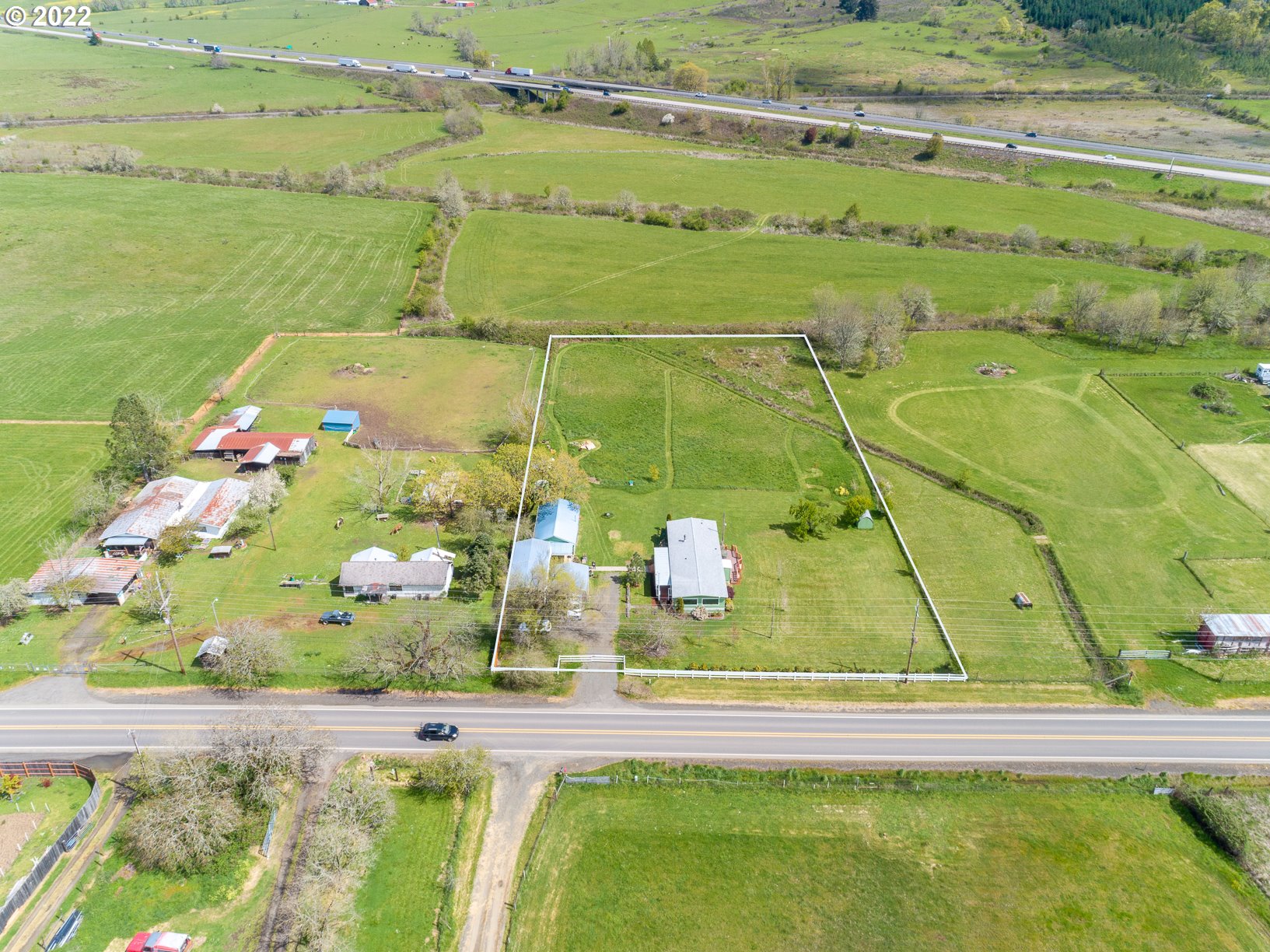 405 Eagle Valley Road Oakland, OR 97462 - Photo 30 of 32 Gallery Image 30