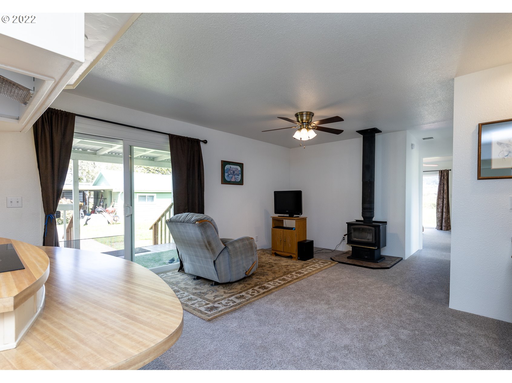 405 Eagle Valley Road Oakland, OR 97462 - Photo 7 of 32 Gallery Image 7