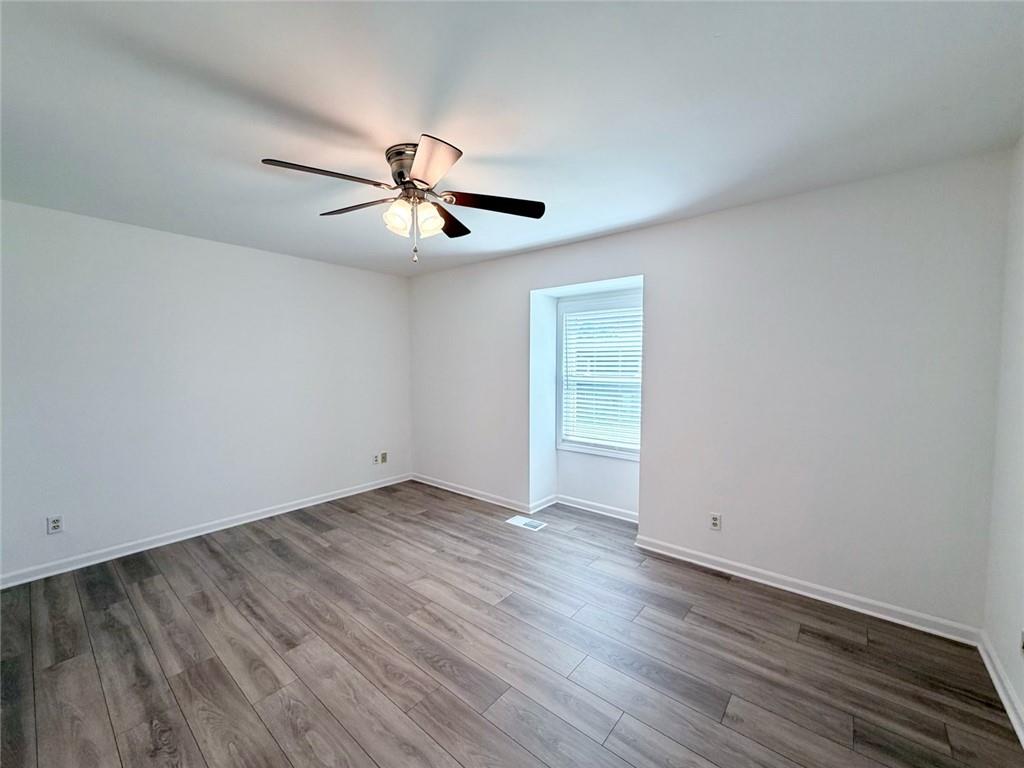 3925 Mountain View Road, Unit E3 Oakwood, GA 30566 - Photo 12 of 15 Gallery Image 12