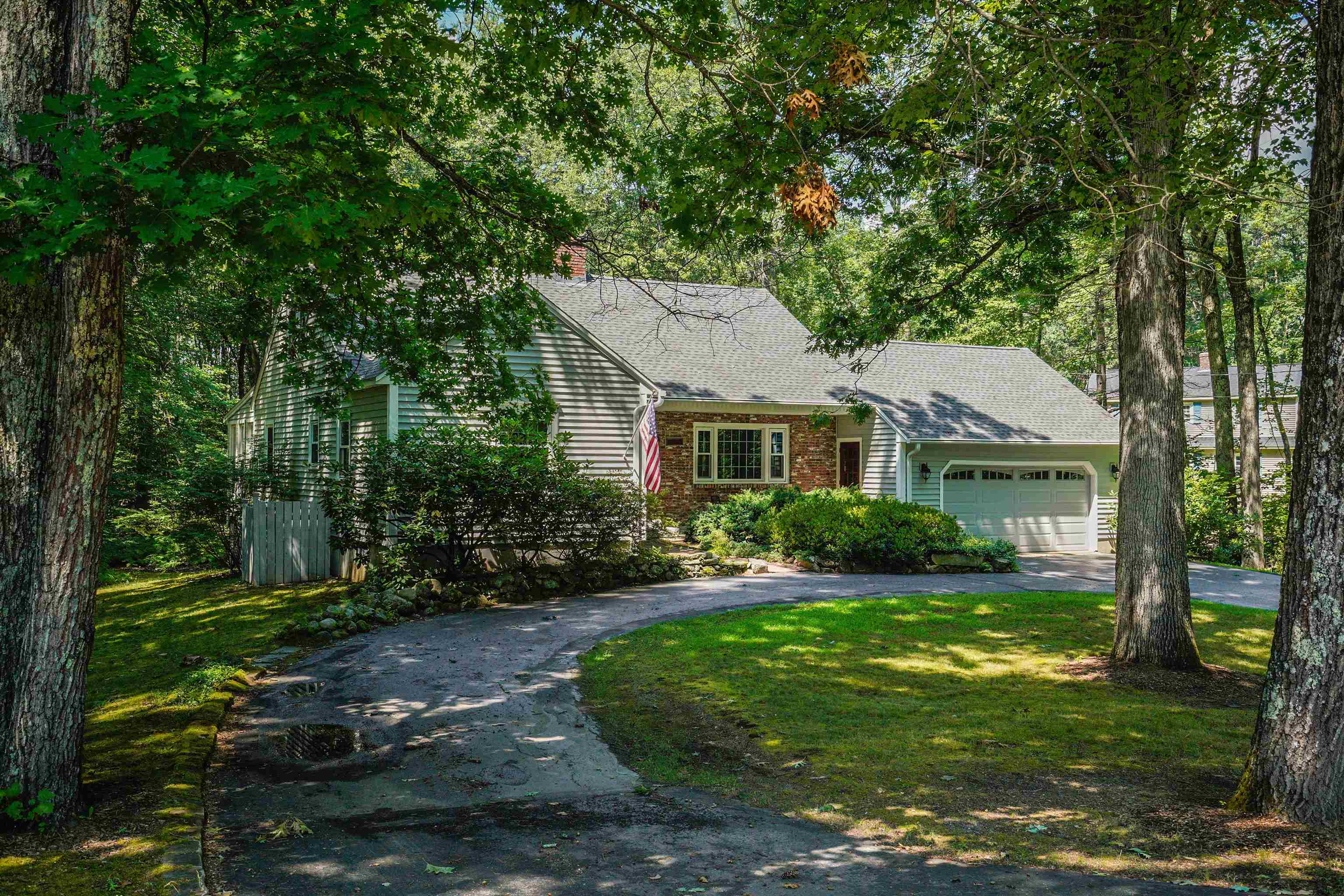 5 Nichols Road Amherst, NH 03031 - Photo 34 of 40