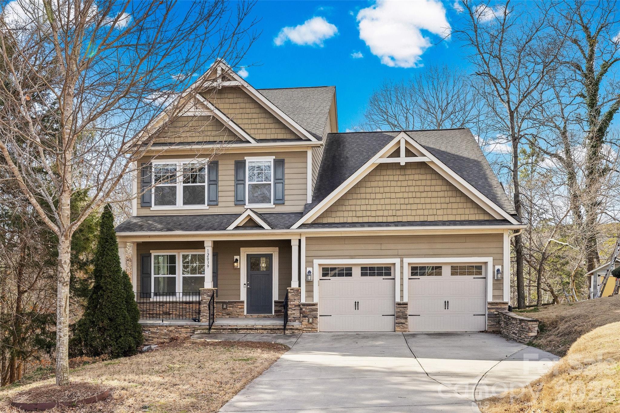 12039 Spinnaker Drive Tega Cay, SC 29708 - Photo 5 of 48