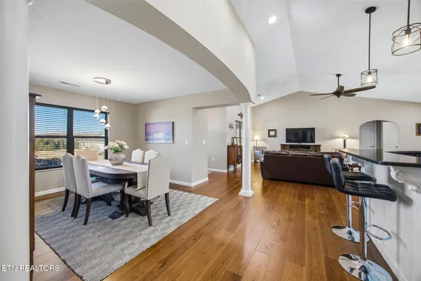 $649,000 | 116 Crosslake Lane, Dandridge, TN 37725