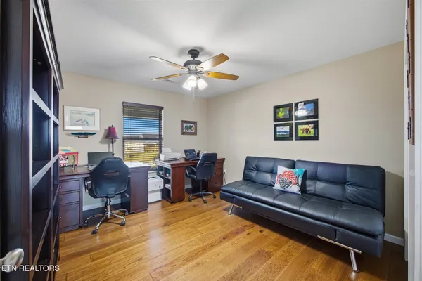 $649,000 | 116 Crosslake Lane, Dandridge, TN 37725