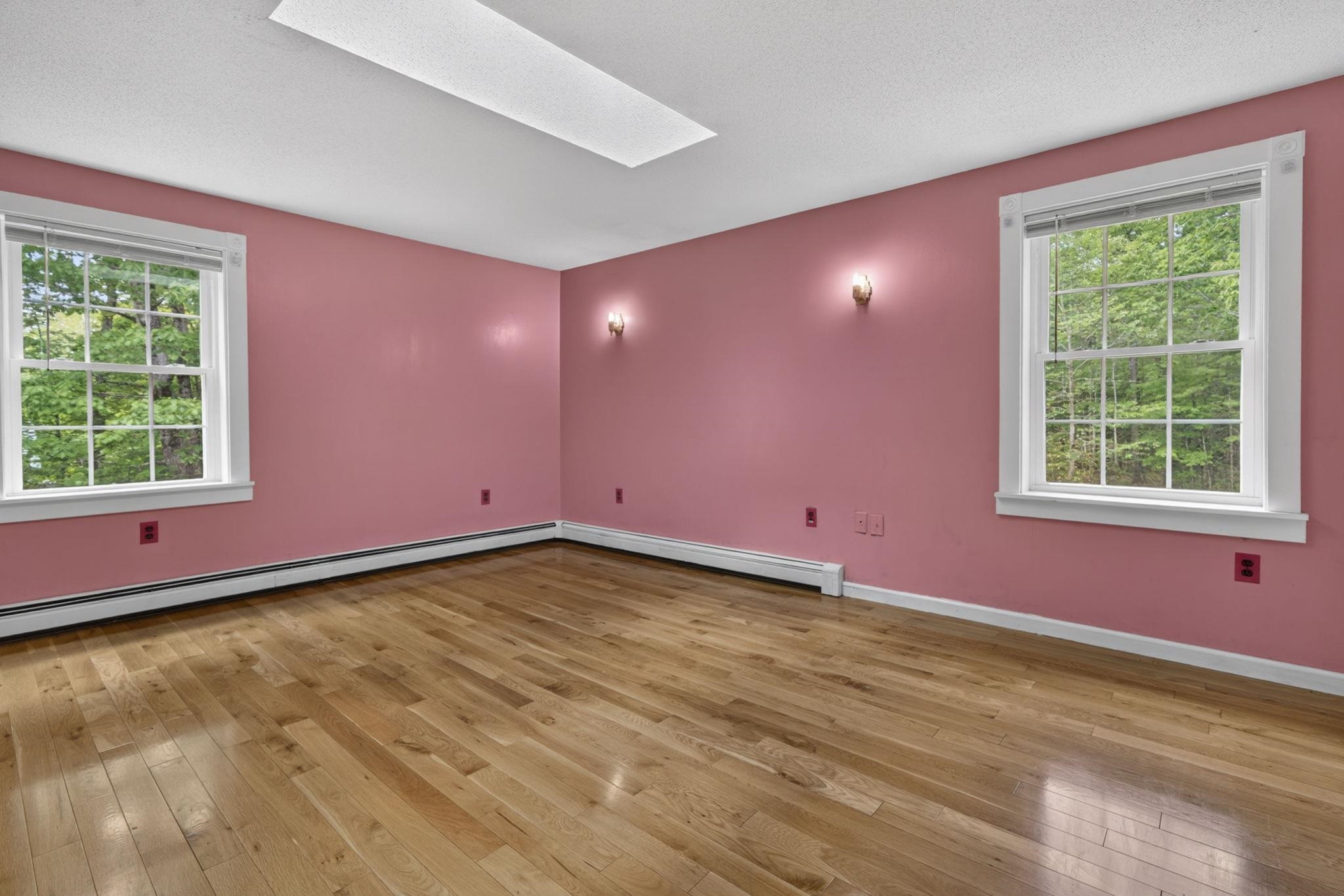 141 Mitchell Road Nottingham, NH 03290 - Photo 35 of 59