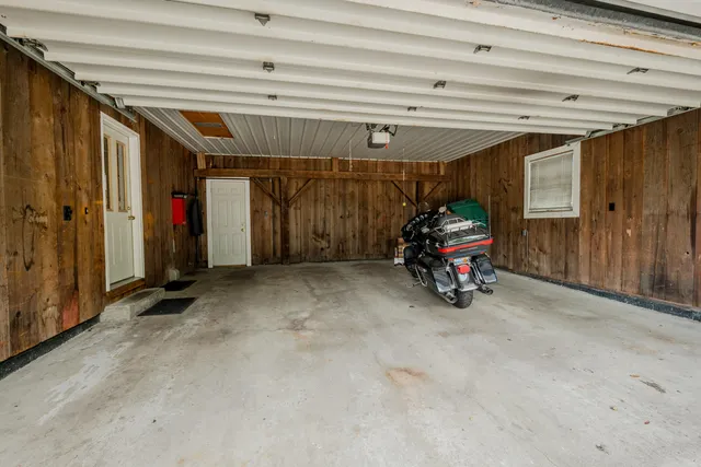 $297,900 | 106 Prairie Avenue, White Pigeon, MI 49099