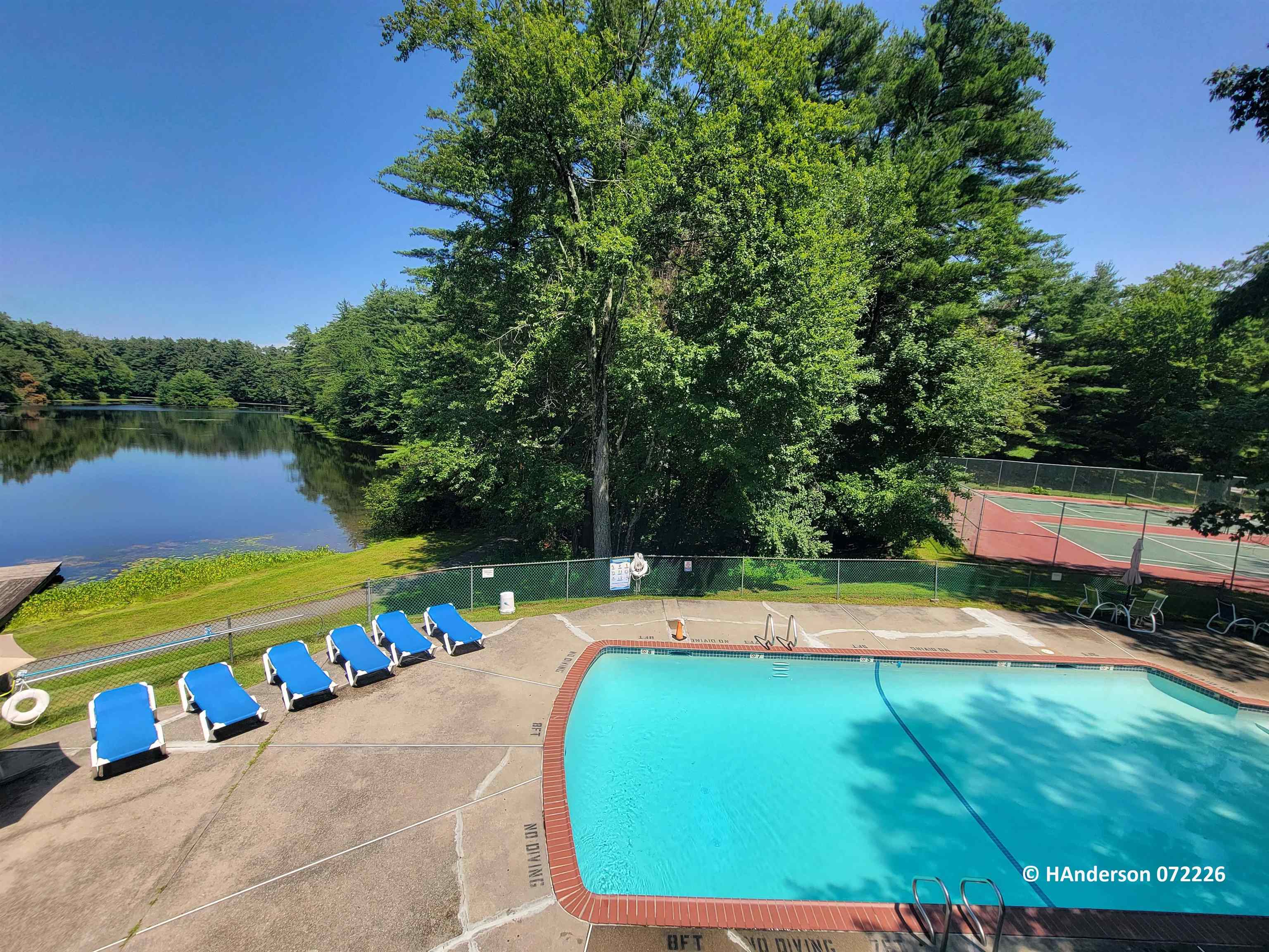 286 Winding Pond Road Londonderry, NH 03053 - Photo 29 of 33 Gallery Image 29
