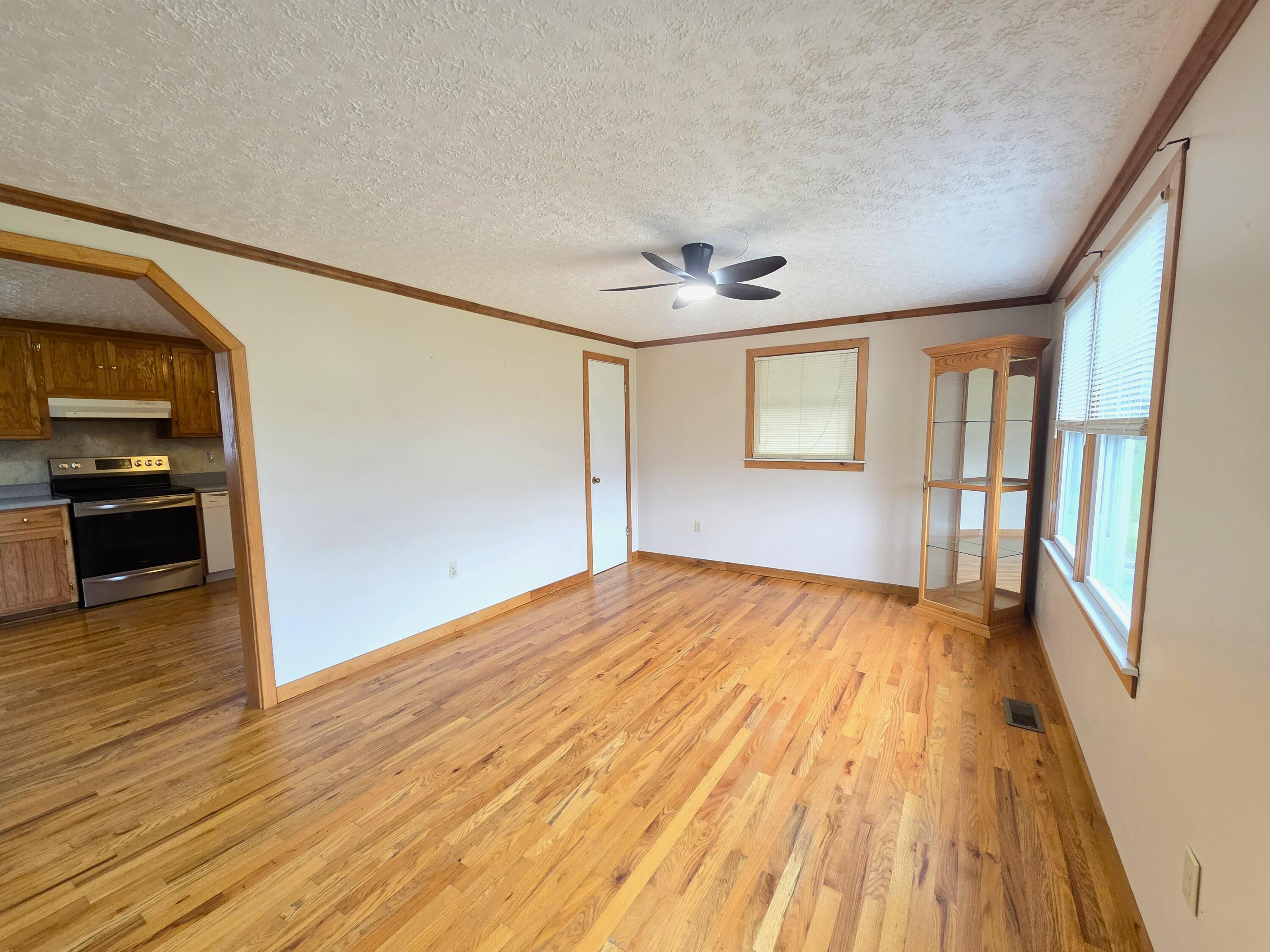 174 Orchard Road Ballard, WV 24918 - Photo 4 of 26 Gallery Image 4