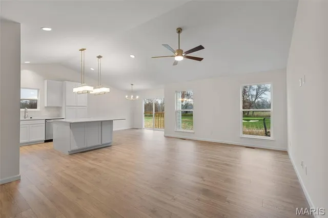 $469,635 | 1145 Bloomfield Drive, Eureka, MO 63025