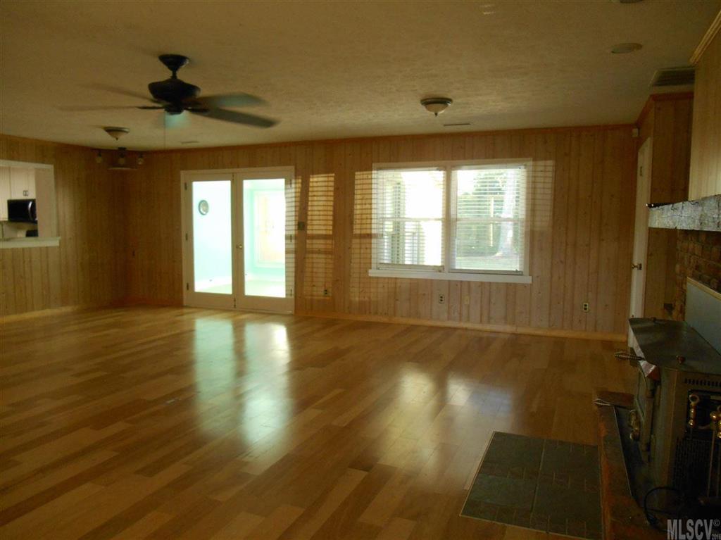 3328 Brandon Road Morganton, NC 28655 - Photo 12 of 25 Gallery Image 12