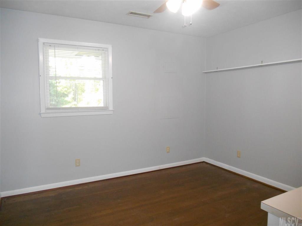 3328 Brandon Road Morganton, NC 28655 - Photo 6 of 25 Gallery Image 6