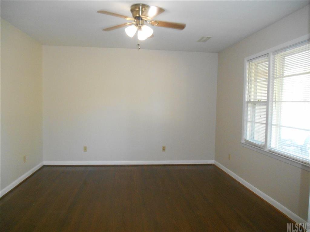3328 Brandon Road Morganton, NC 28655 - Photo 9 of 25 Gallery Image 9