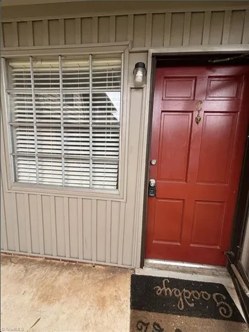 $925 | 3816 Country Club Road, Unit C, Winston-Salem, NC 27104