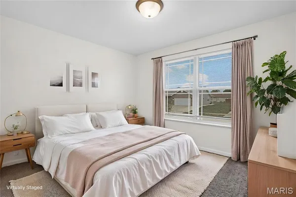 $330,000 | 117 Garrettford Drive, Bethalto, IL 62010