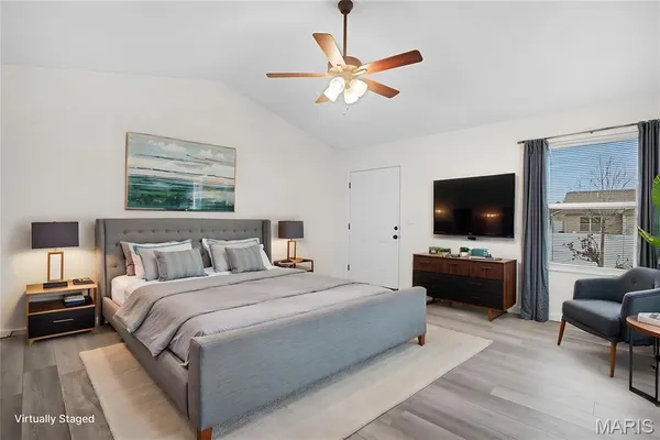 $330,000 | 117 Garrettford Drive, Bethalto, IL 62010