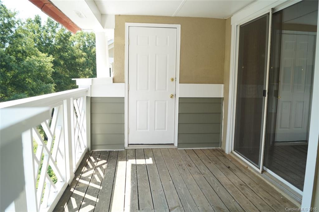 19823 Henderson Road, Unit M Cornelius, NC 28031 - Photo 11 of 24 Gallery Image 11