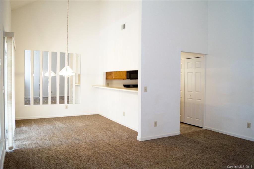19823 Henderson Road, Unit M Cornelius, NC 28031 - Photo 4 of 24 Gallery Image 4