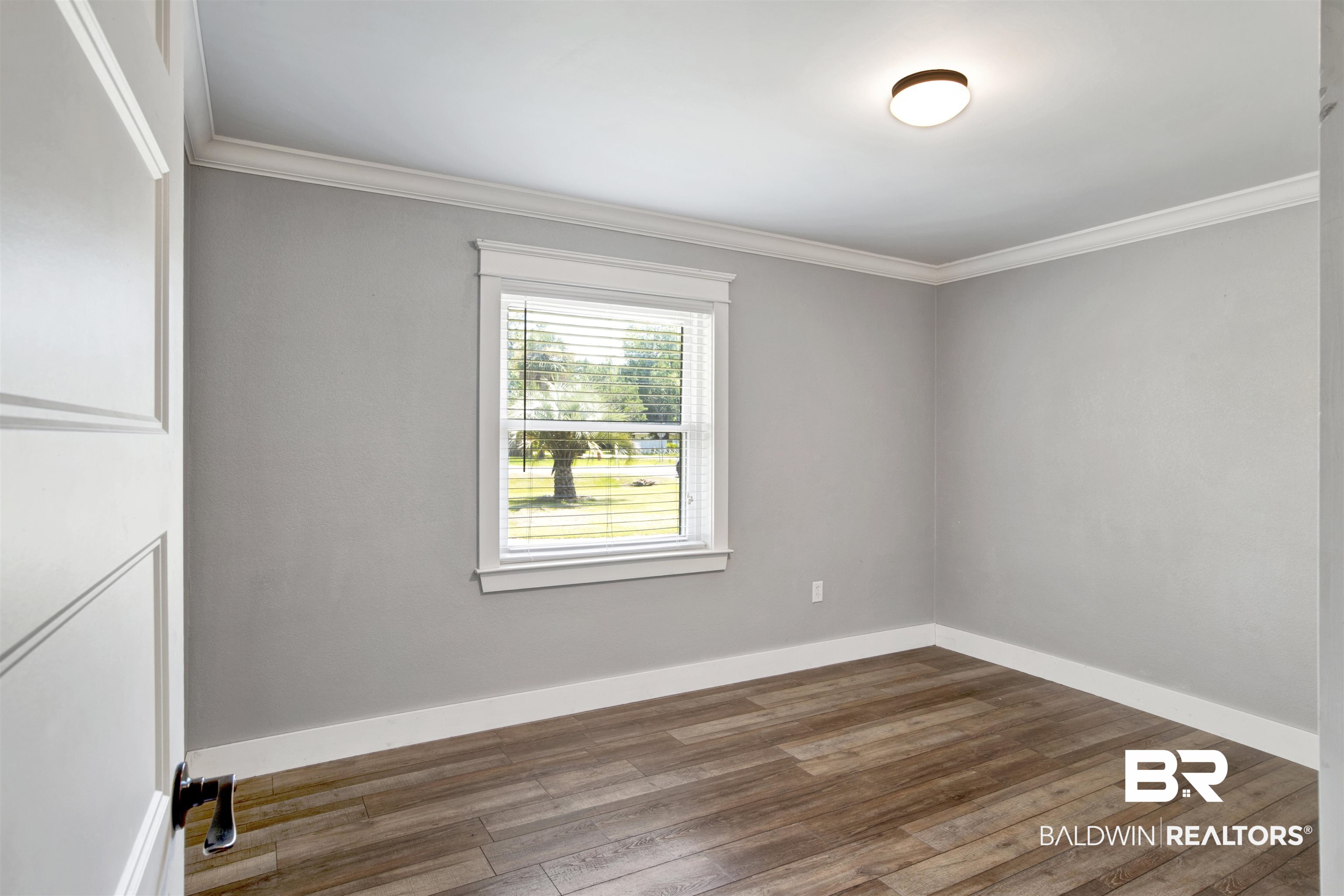 1011 North Oak Street Foley, AL 36535 - Photo 16 of 26 Secondary Room