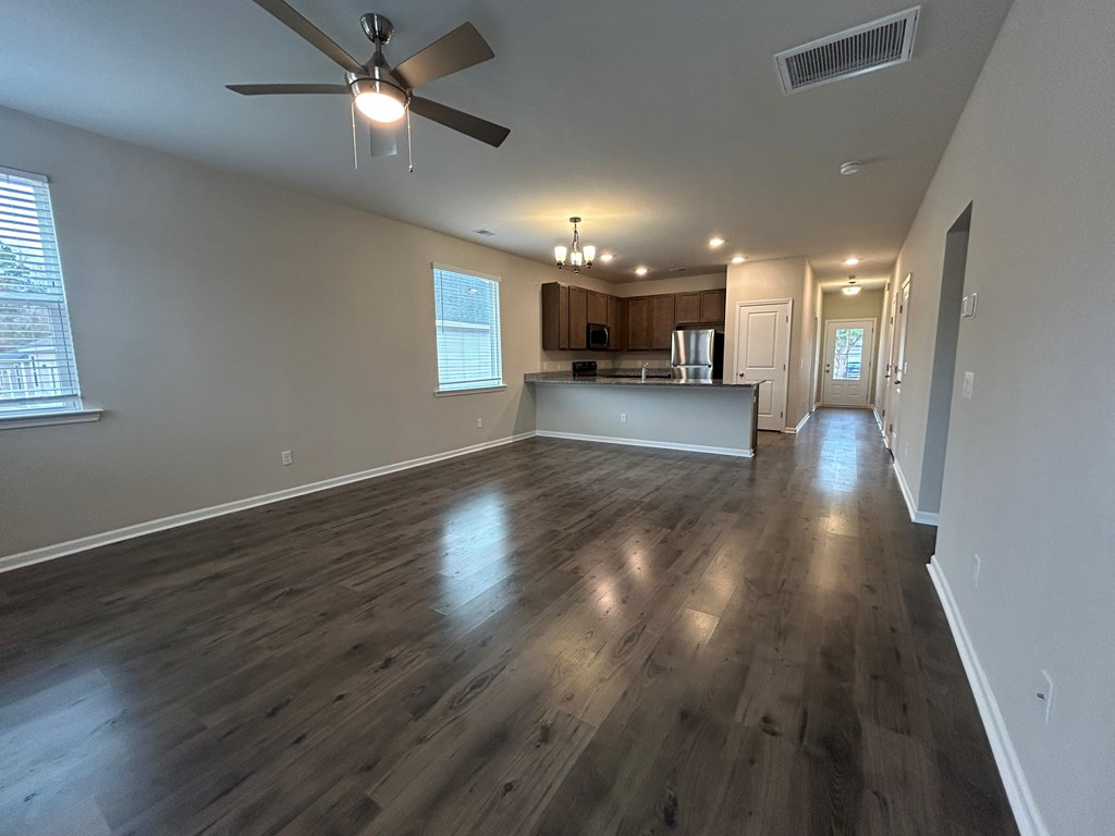 1316 Warrens Way Manning, SC 29102 - Photo 10 of 19 Gallery Image 10