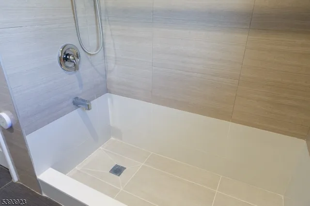 $1,080,000 | 23 Winans Road, Livingston, NJ 07039