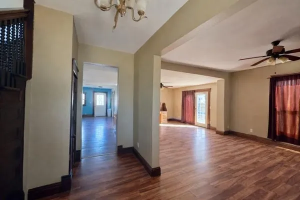 $129,900 | 802 Sycamore Street, Humboldt, KS 66748