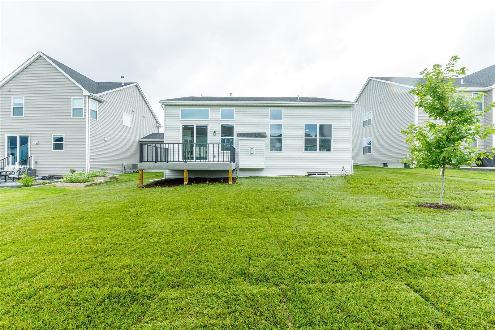 849 Upland Loop O'Fallon, MO 63368 - Photo 6 of 30