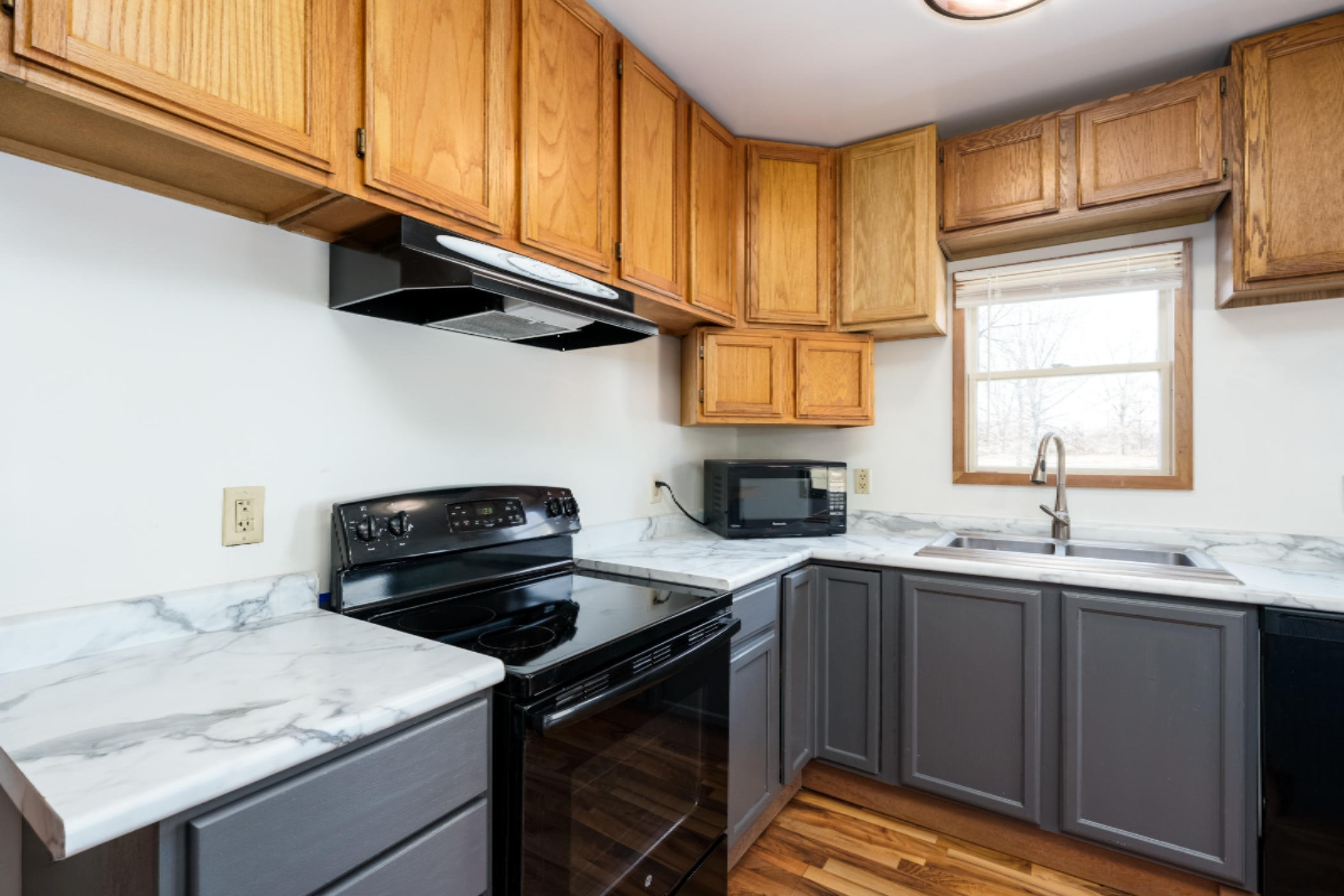 8715 Bellevue Road Battle Creek, MI 49014 - Photo 13 of 49 Bellevue_Rd_8715_BattleCreek_49014-13