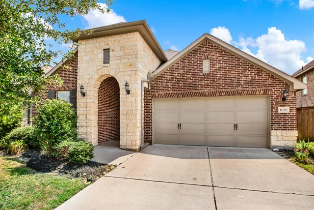 $3,175 | 11150 Honeysuckle Haven Drive, Cypress, TX 77433