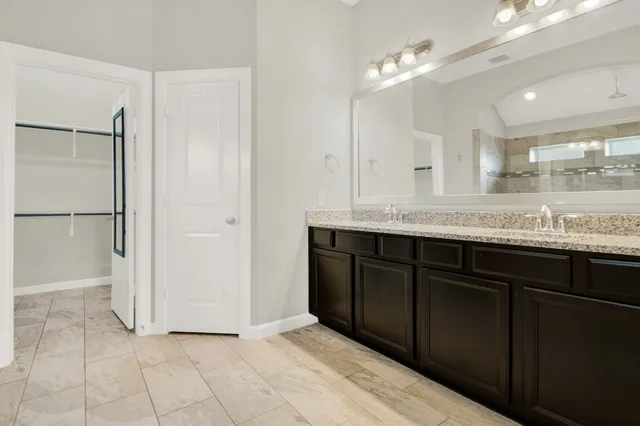 $3,175 | 11150 Honeysuckle Haven Drive, Cypress, TX 77433