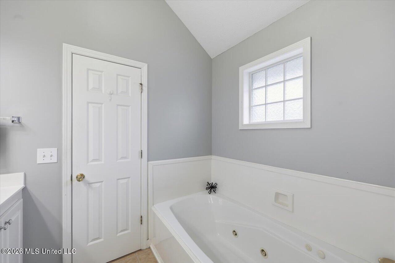 403 Oak Bend Brandon, MS 39047 - Photo 13 of 21 20-403 Oak Bend _ Home Tours MS