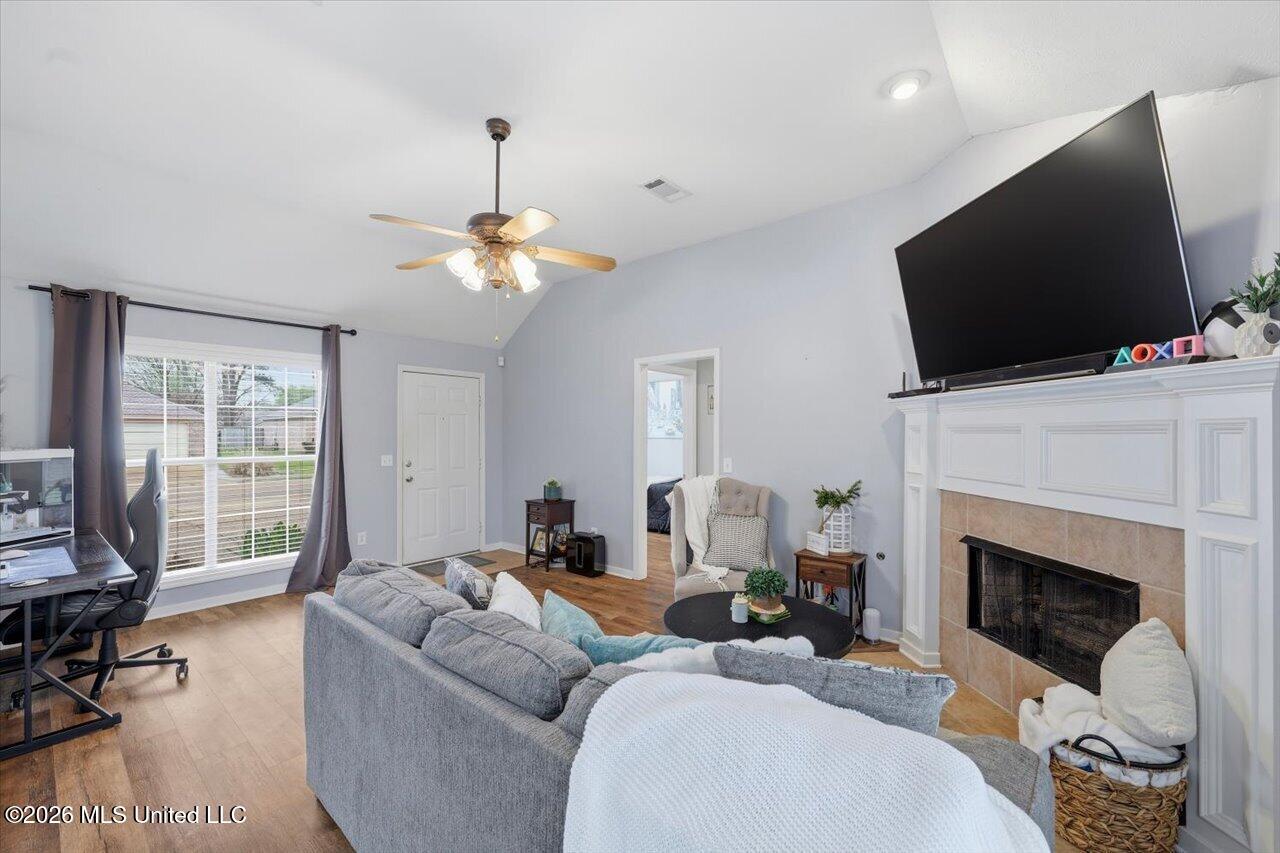 403 Oak Bend Brandon, MS 39047 - Photo 3 of 21 07-403 Oak Bend _ Home Tours MS