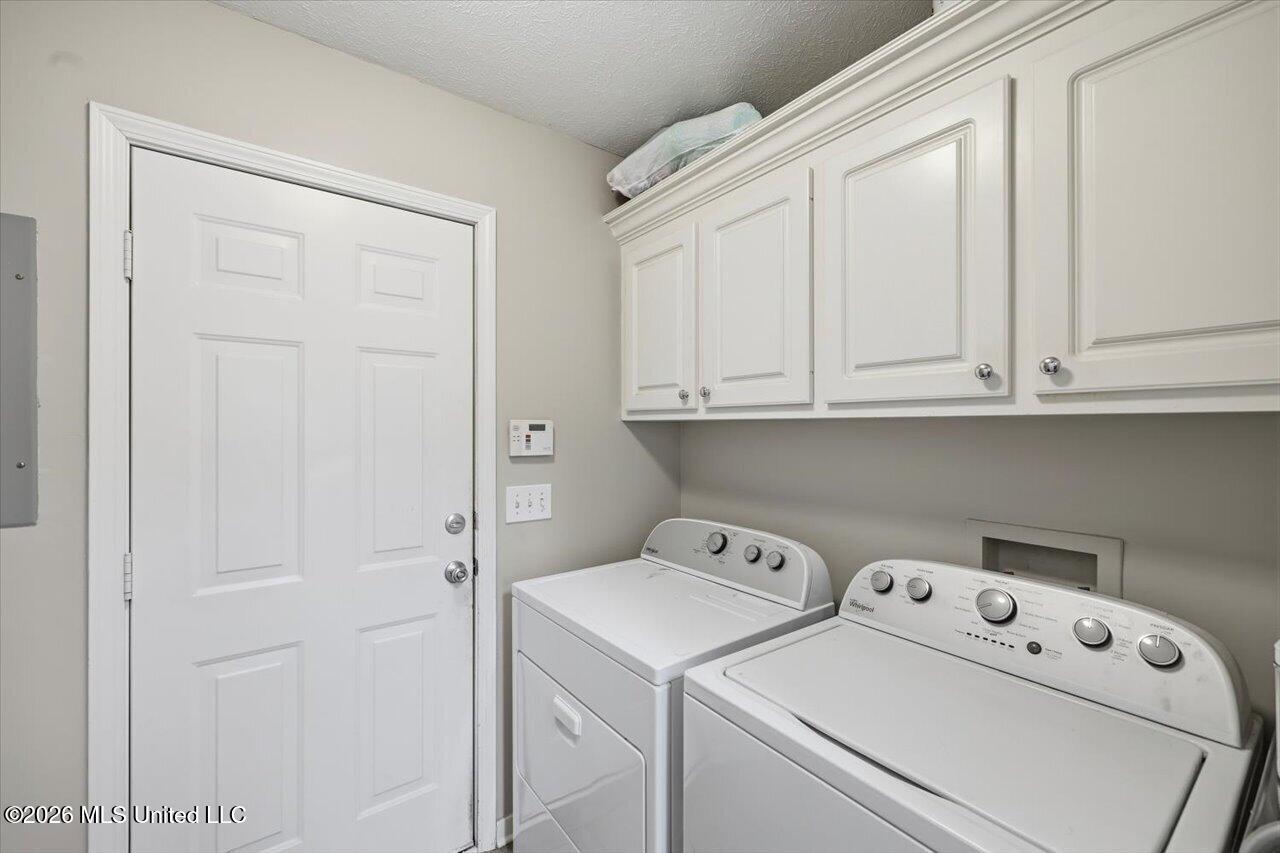 403 Oak Bend Brandon, MS 39047 - Photo 9 of 21 16-403 Oak Bend _ Home Tours MS