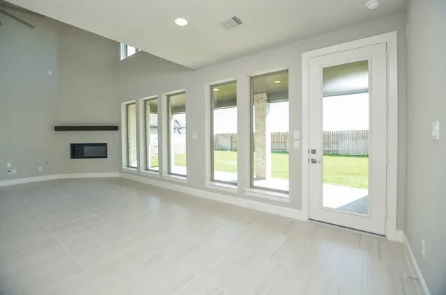 $4,600 | 7610 Blue Finch Lane, Katy, TX 77494