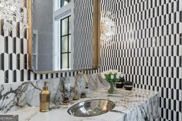 $11,800,000 | 1180 Broadpoint Drive, Greensboro, GA 30642