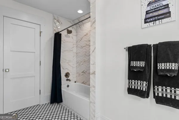 $11,800,000 | 1180 Broadpoint Drive, Greensboro, GA 30642