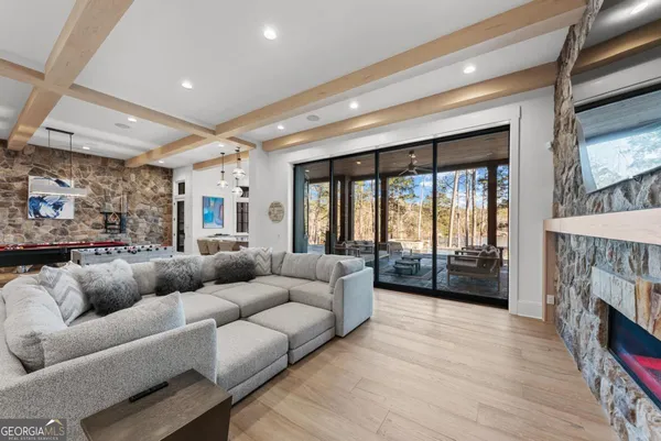 $11,800,000 | 1180 Broadpoint Drive, Greensboro, GA 30642