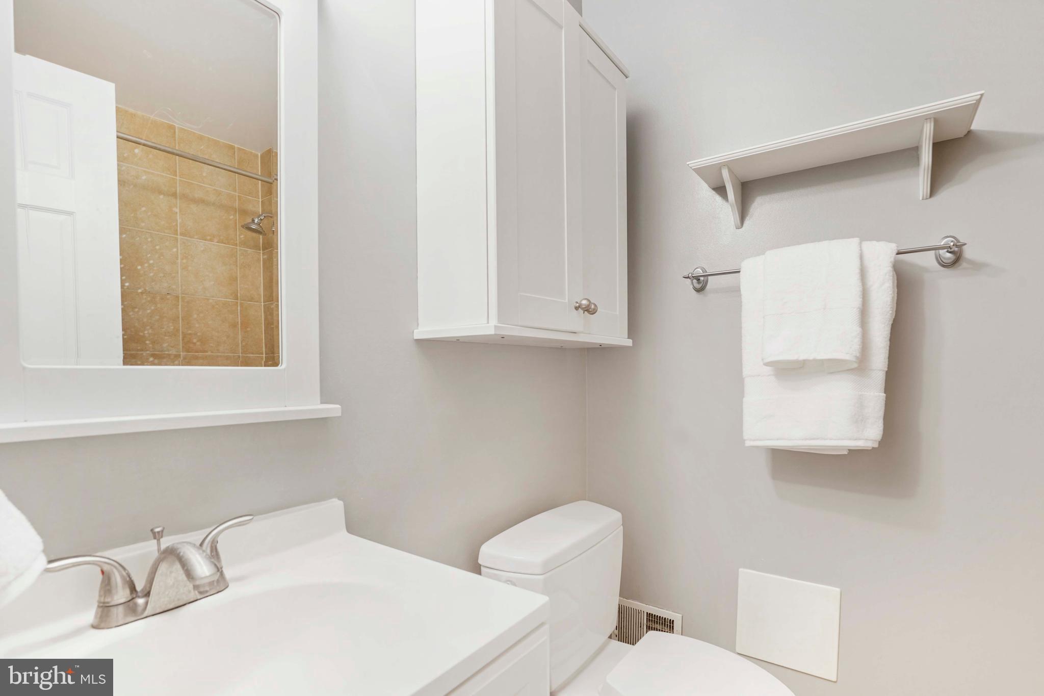 3616 North Glebe Road Arlington, VA 22207 - Photo 19 of 33