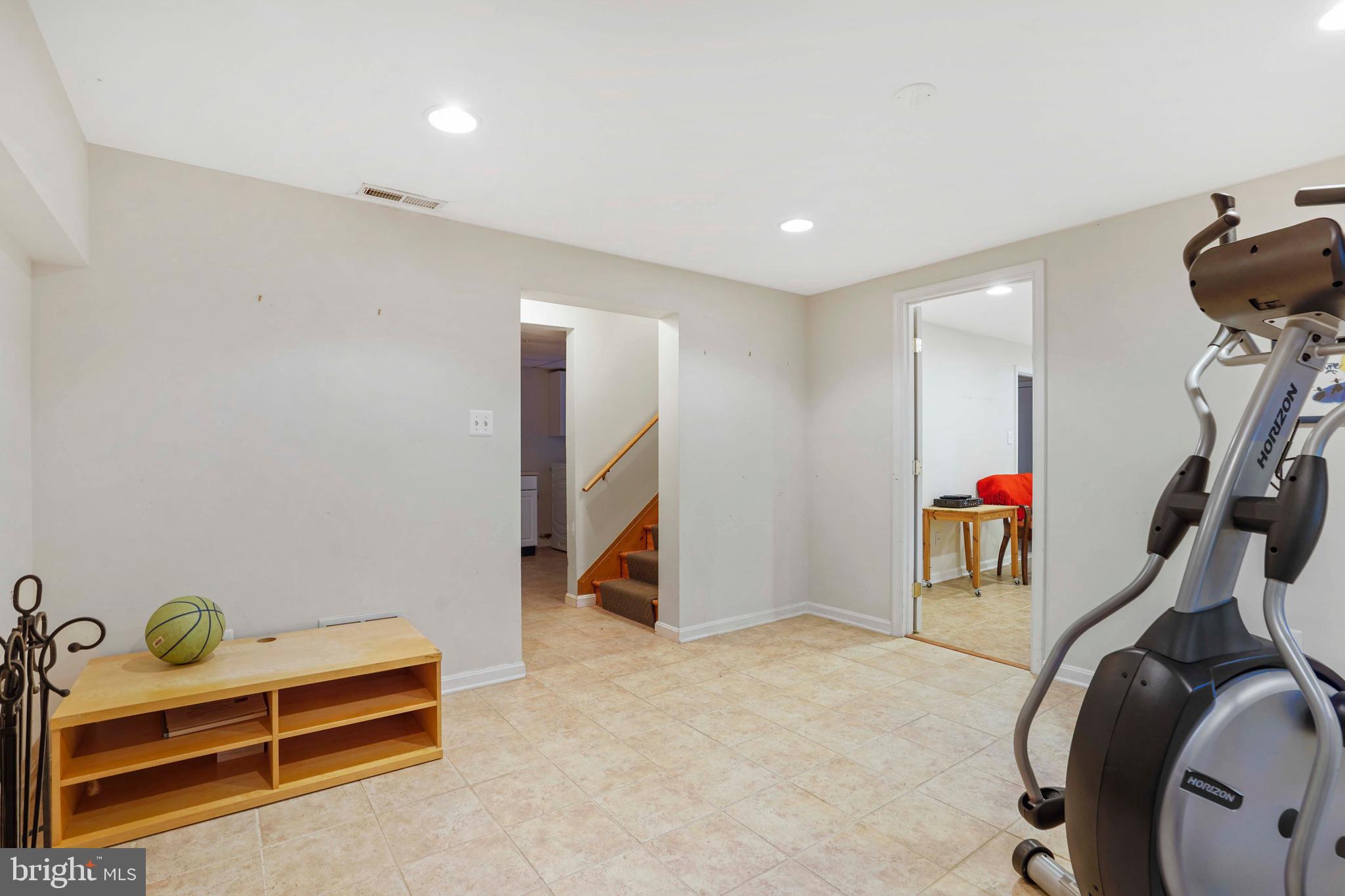 3616 North Glebe Road Arlington, VA 22207 - Photo 22 of 33