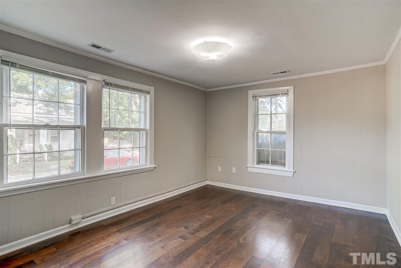 304 Freeman Street Raleigh, NC 27601 - Photo 6 of 14